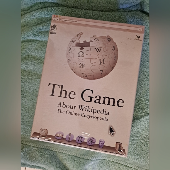 The Game about Wikipedia The Online Encyclopedia Game NIB - Picture 2 of 3